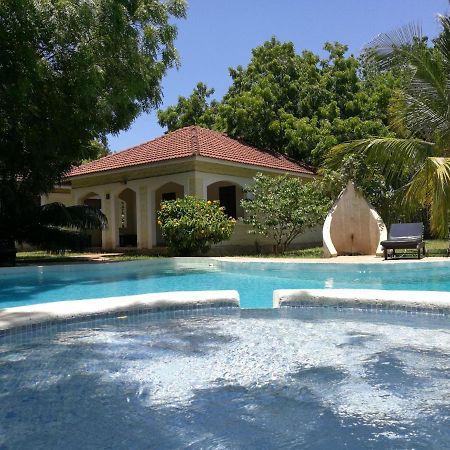 Safina Cottages 迪亚尼海滩 外观 照片