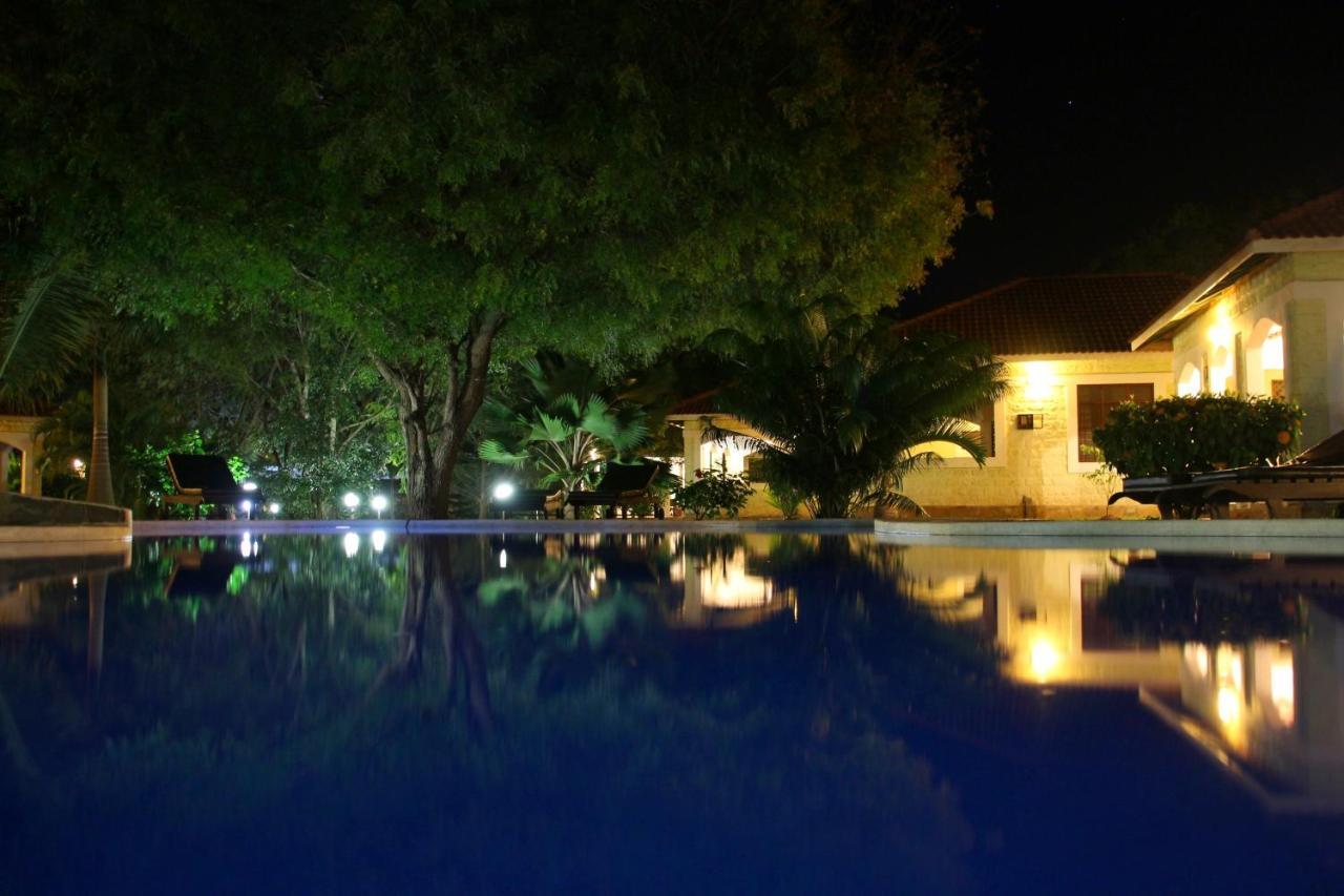 Safina Cottages 迪亚尼海滩 外观 照片